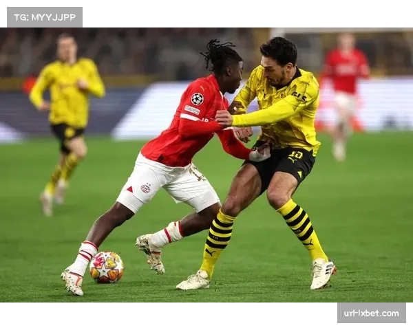 半场战报:多特蒙德1-0领先埃因霍温,阿德耶米长途奔袭破门 半场战报:多特蒙德1-0领先埃因霍温,阿德耶米长途奔袭破门